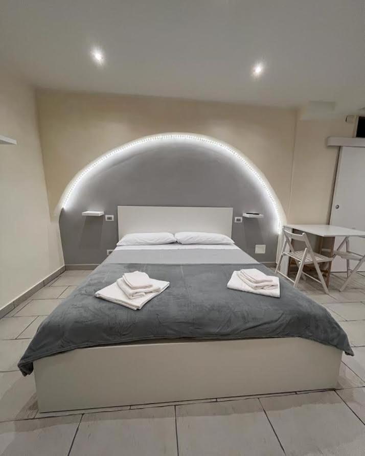 Al Rifugio Di Rosmy Apartment Бари Екстериор снимка